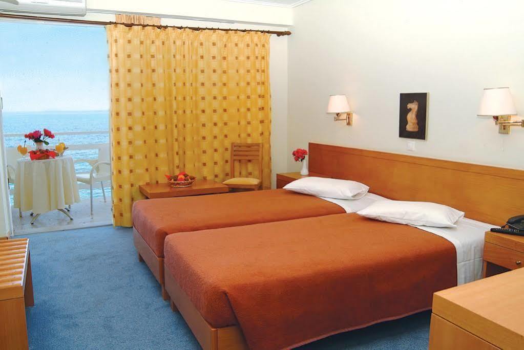 Attica Beach Hotel マティ エクステリア 写真